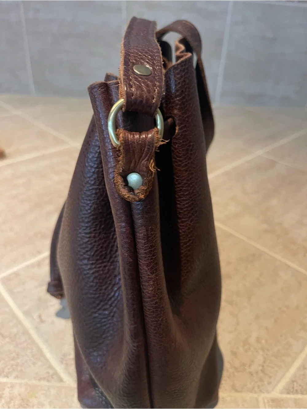 Women’s Brown Leather Bucket Bag with Drawstring closure - large
